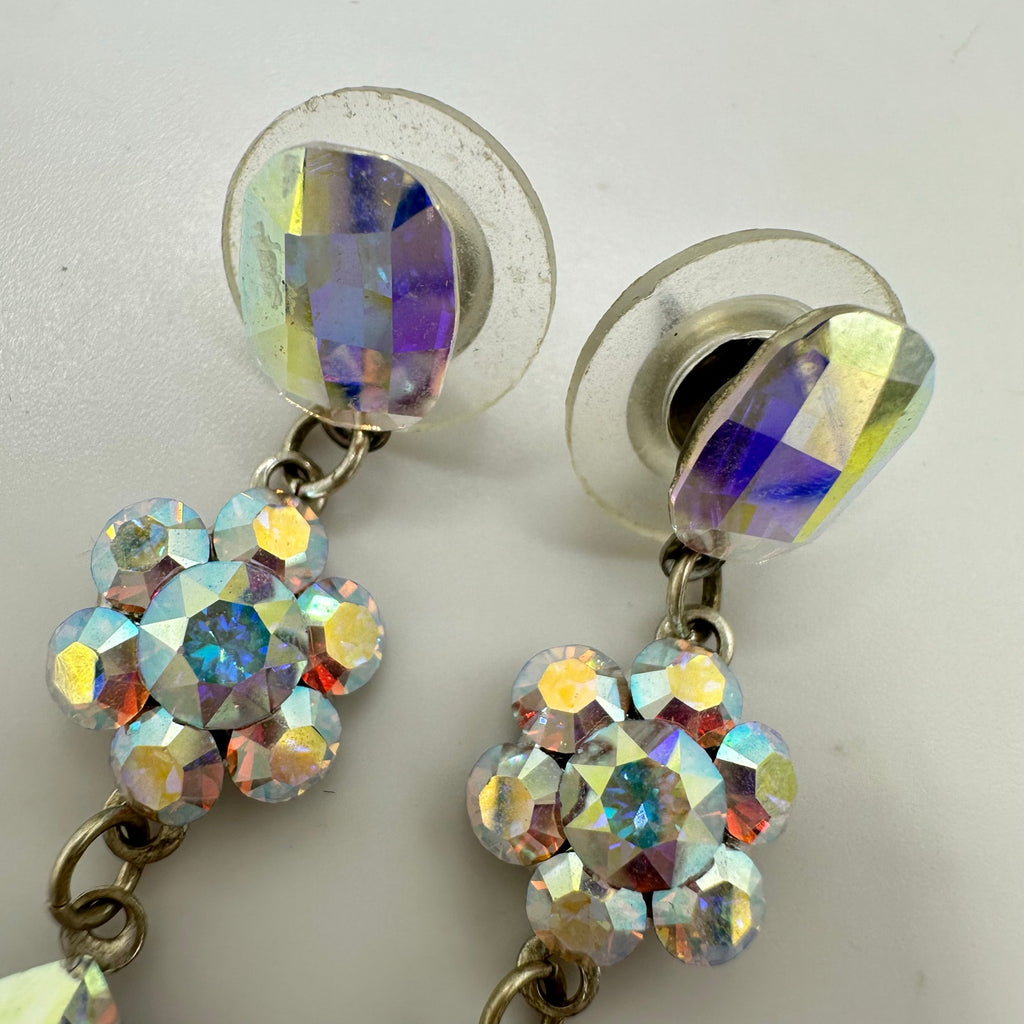 Vintage gold tone AB aurora borealis glass beads beaded cluster clip on earrings
