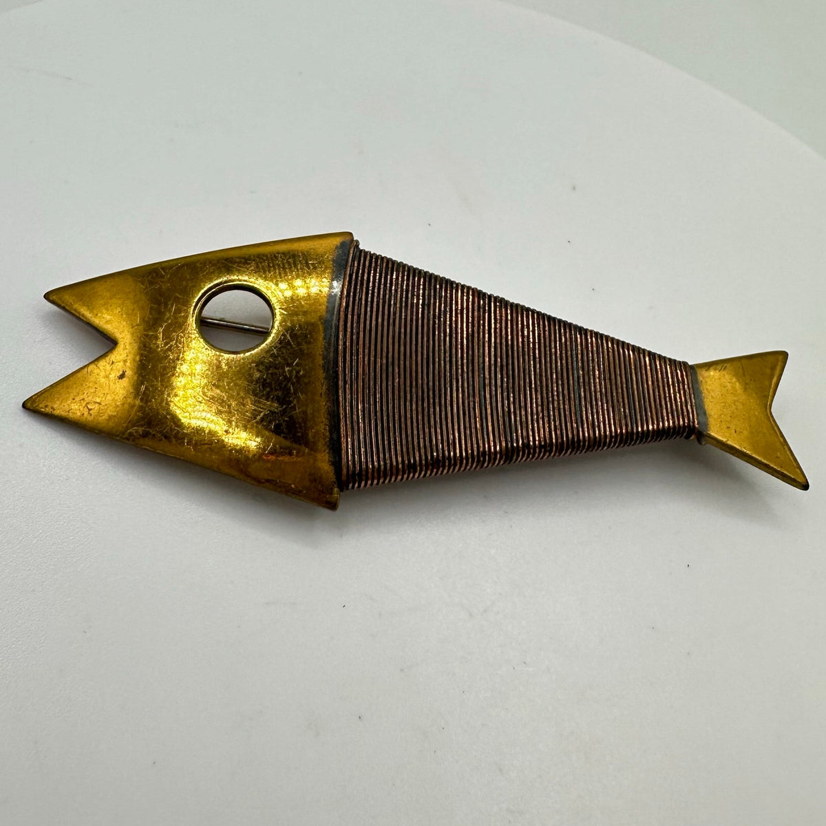 Hogan Bolas vintage copper wire brass gold tone modernist fish figural brooch