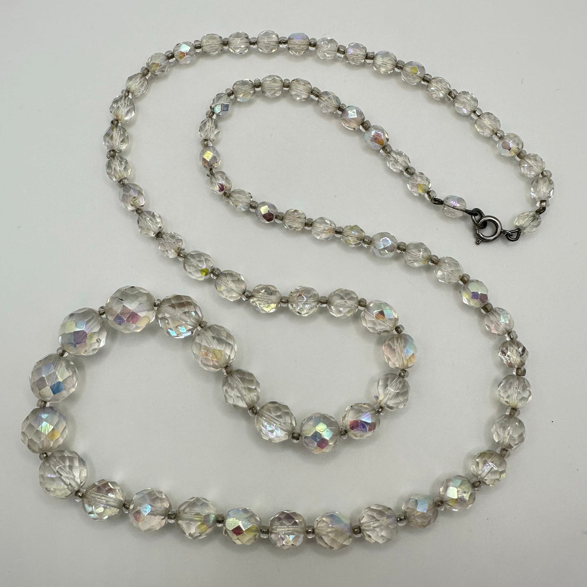 1950s vintage clear faceted glass aurora borealis AB graduated beaded necklace