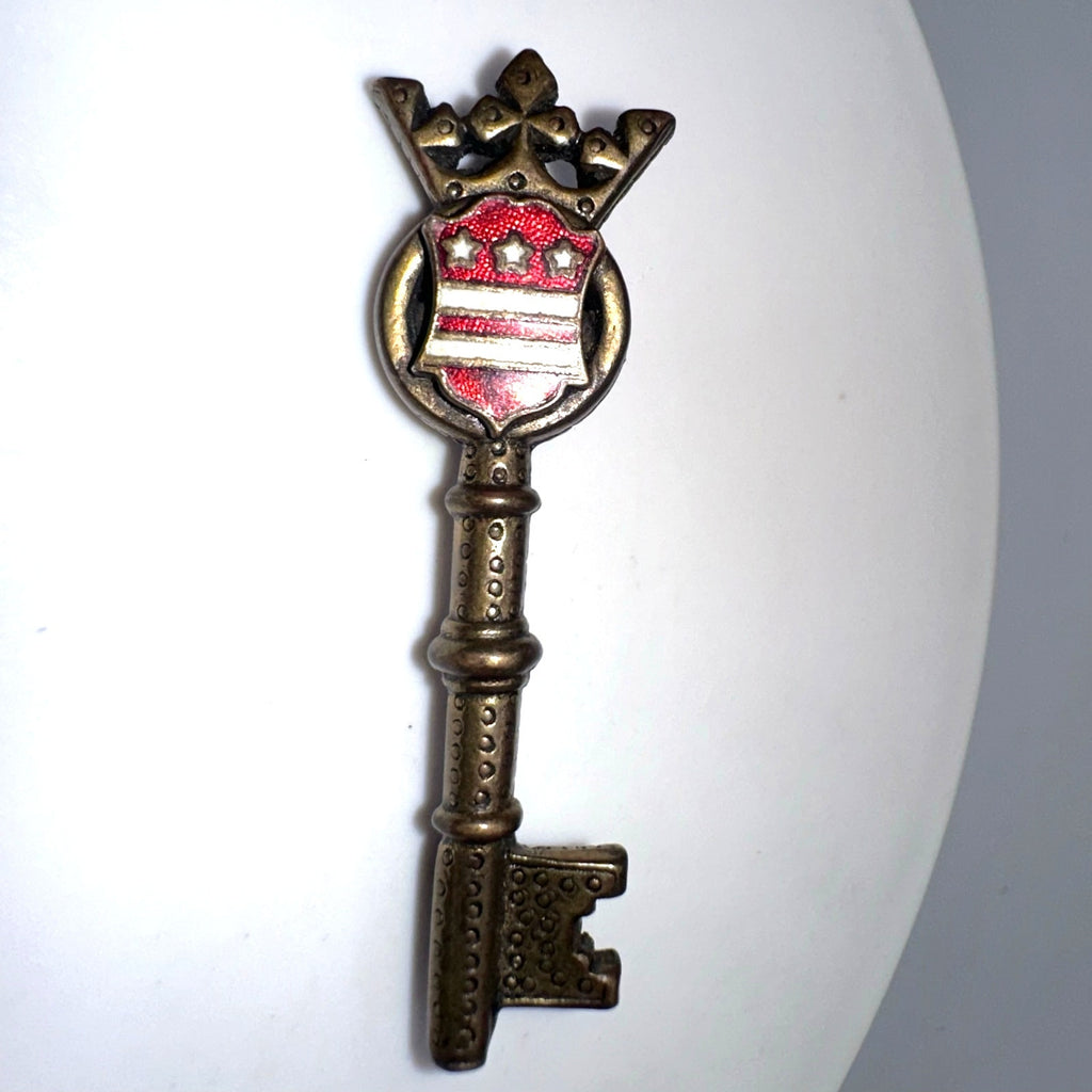 Vintage gold tone Heraldic red white enamel crest shield crown key stars brooch