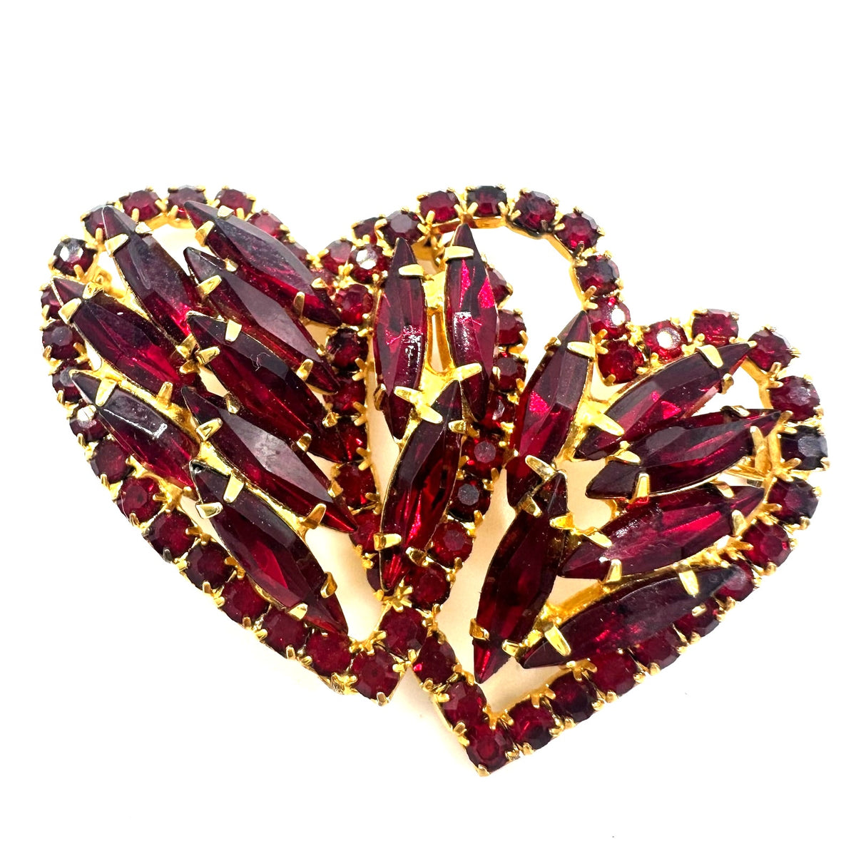 Vintage gold tone red faceted glass rhinestones double heart brooch