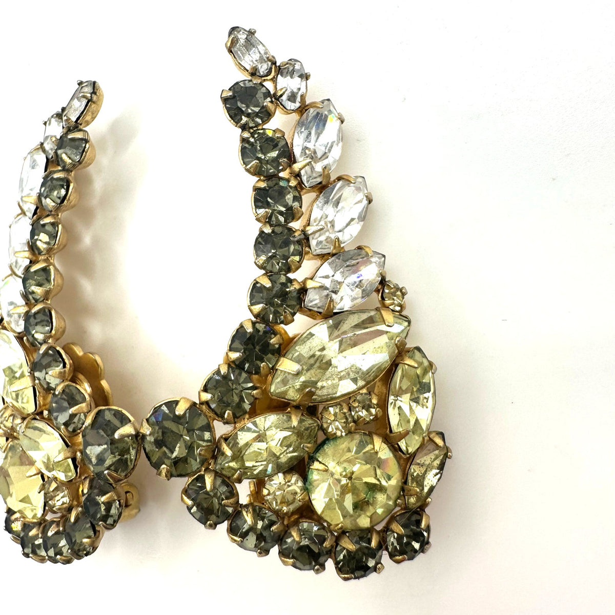Vintage gold tone yellow smoky gray clear rhinestones crawler clip on earrings