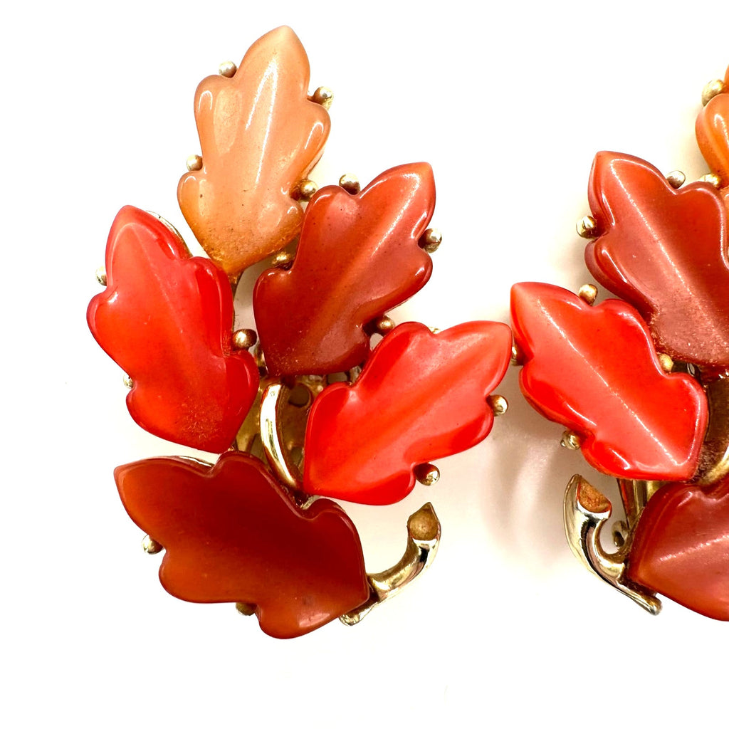 Lisner vintage gold tone red orange thermoset lucite leaf clip on earrings