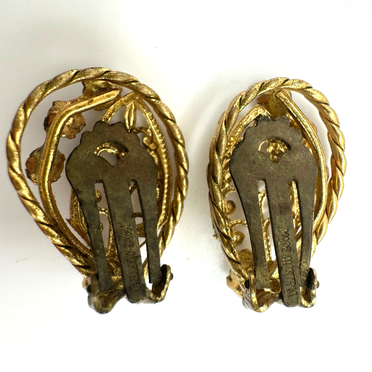 Austria vintage gold tone filigree leaves AB rhinestones clip on earrings