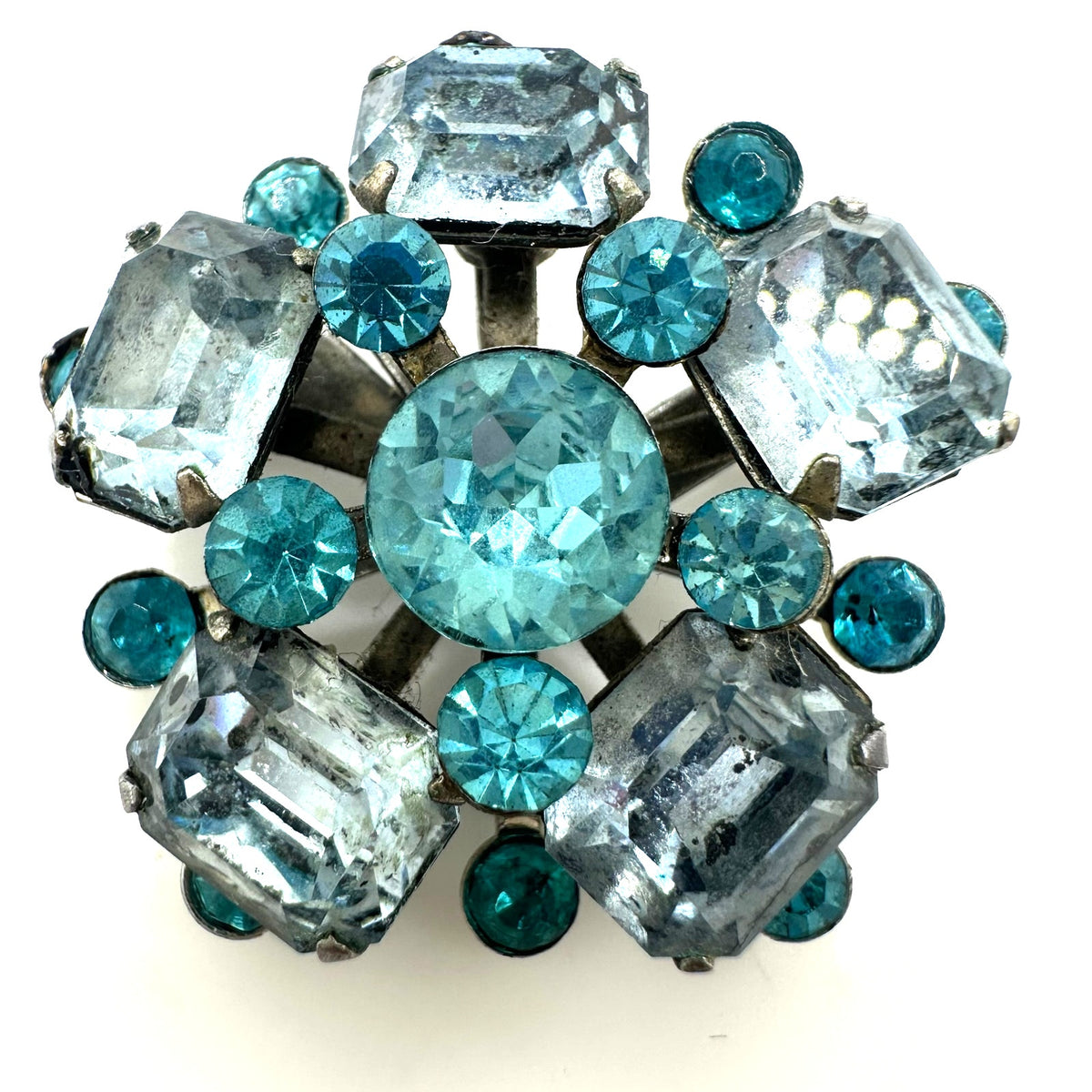 Vintage silver tone aqua light blue glass rhinestones brooch pin