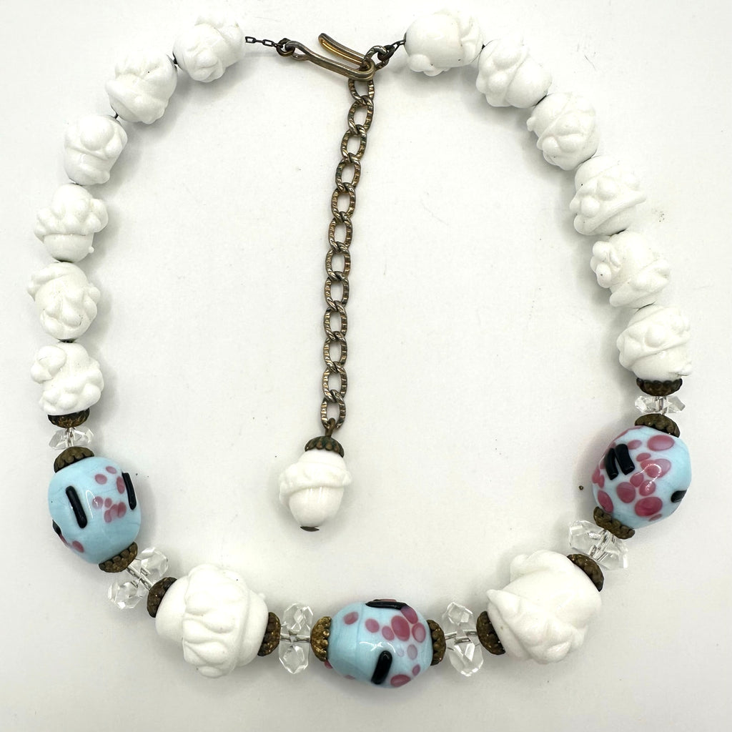 Vintage 1940s white milk art glass blue pink lampwork gold tone beaded necklace