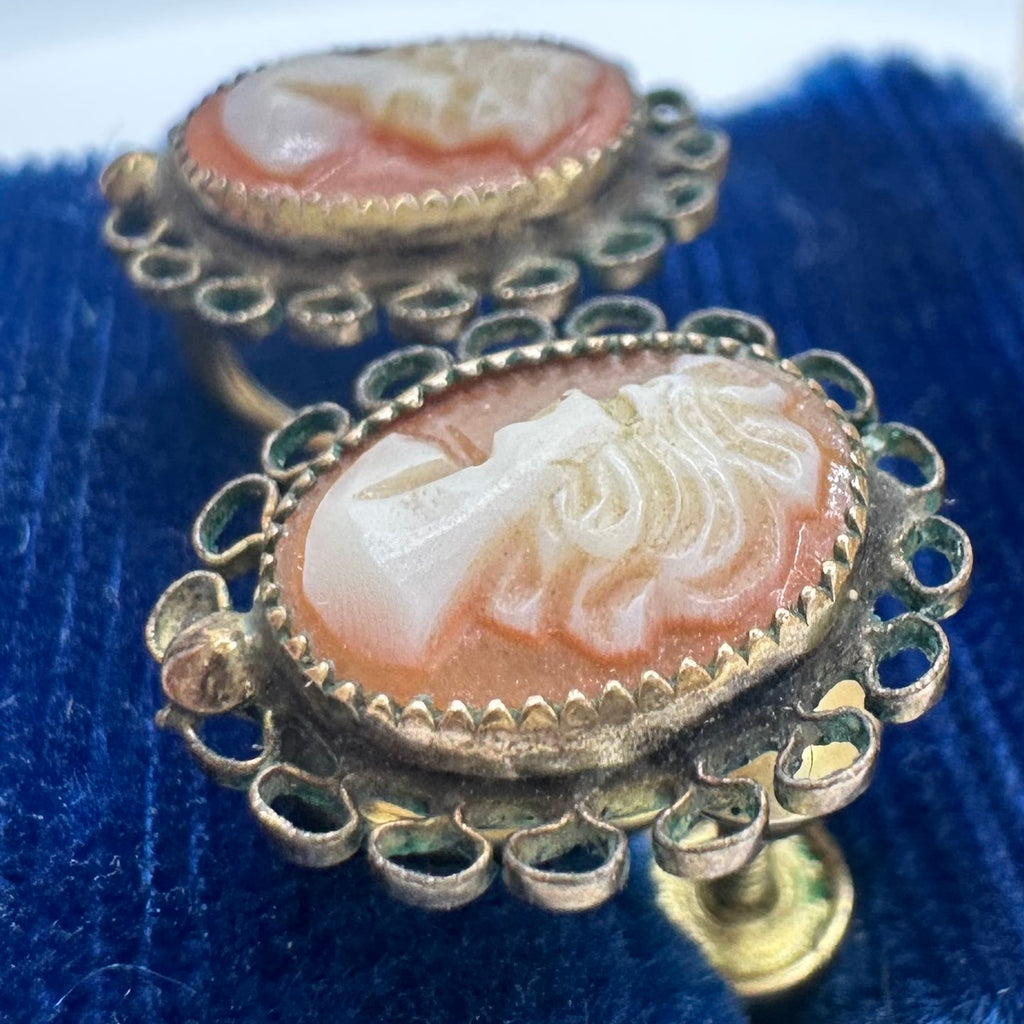 D’or vintage 12kt gold filled carved shell cameos screw back earrings