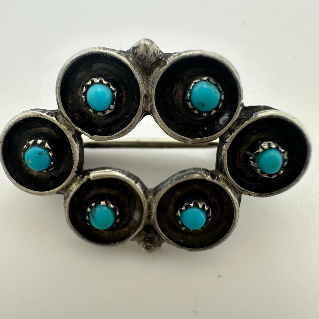 Zuni Native American sterling silver petit point turquoise dainty brooch pin