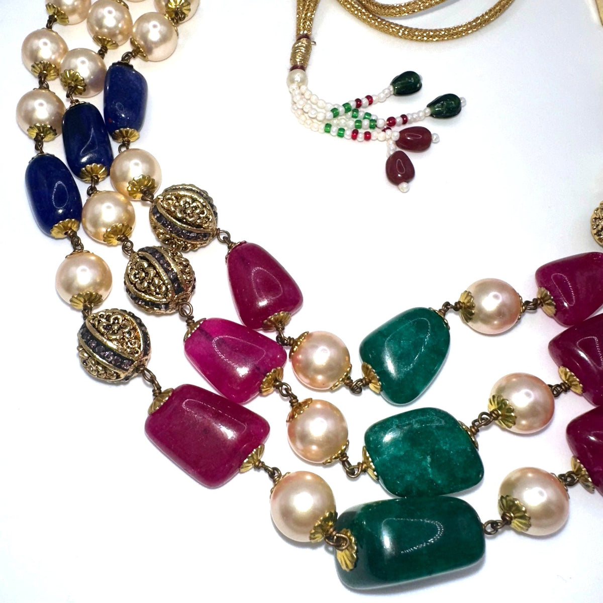 Indian vintage 3 strand semiprecious agate glass pearls beaded necklace
