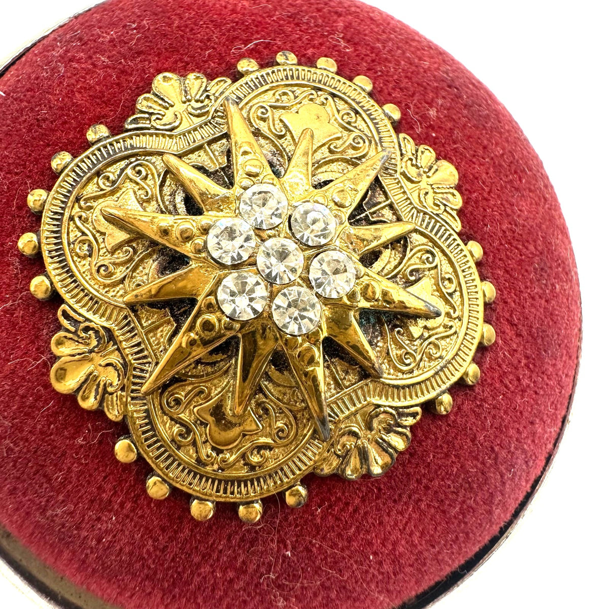 Vintage Victorian Revival gold tone red velvet Heraldic pendant 24" necklace