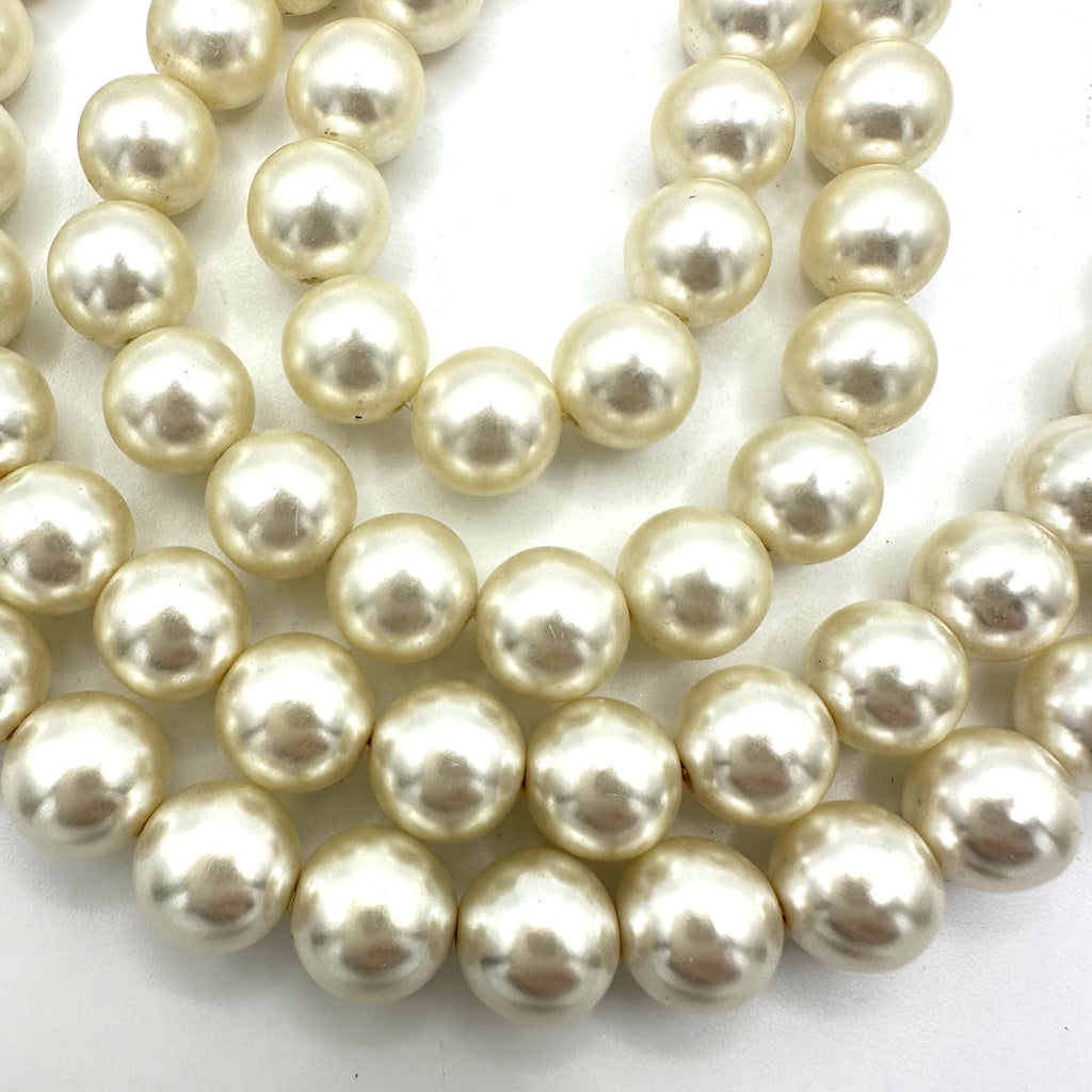 Vintage 2 double strand white lucite pearls beads beaded AB glass clasp necklace