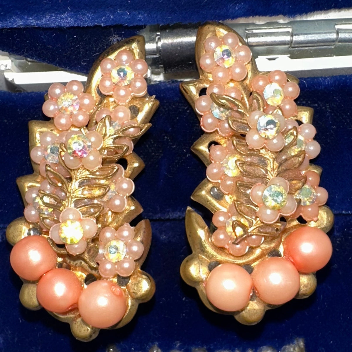 Vintage gold tone AB rhinestones faux pink coral pearl clusters clip on earrings