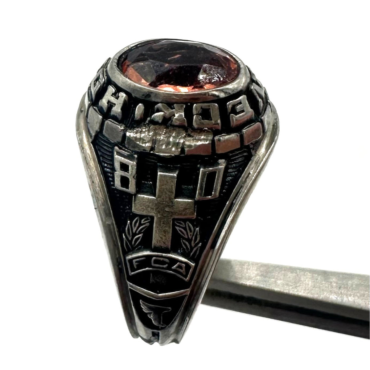 Jostens 1980 vintage silver tone Lustrium peach stone class ring 6.5