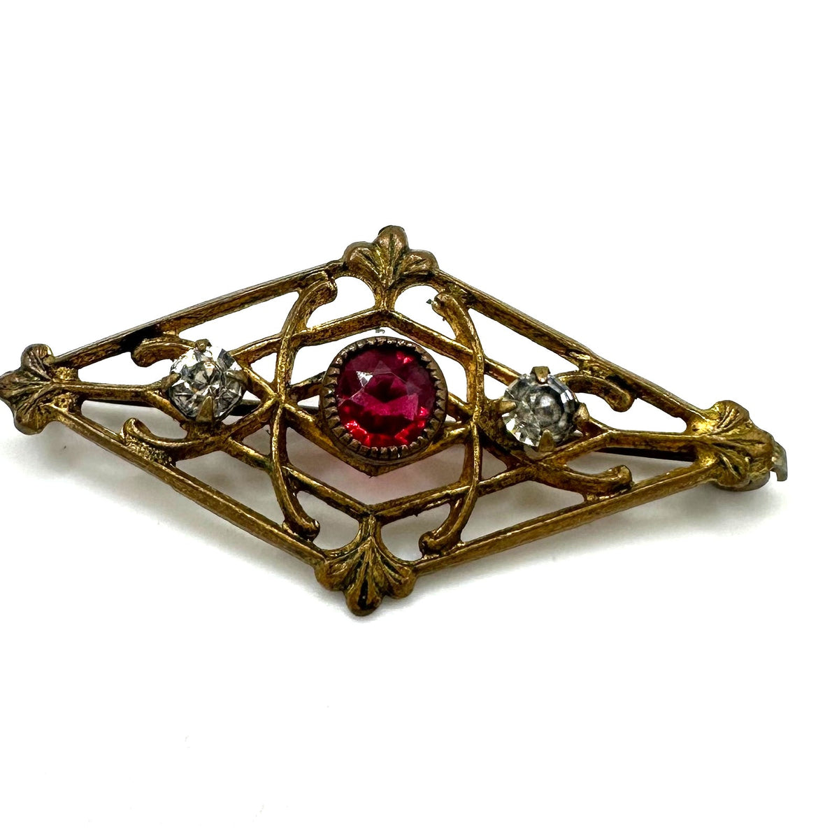 Antique Edwardian 1900s 1910s gold gilt red clear glass paste rhinestones brooch
