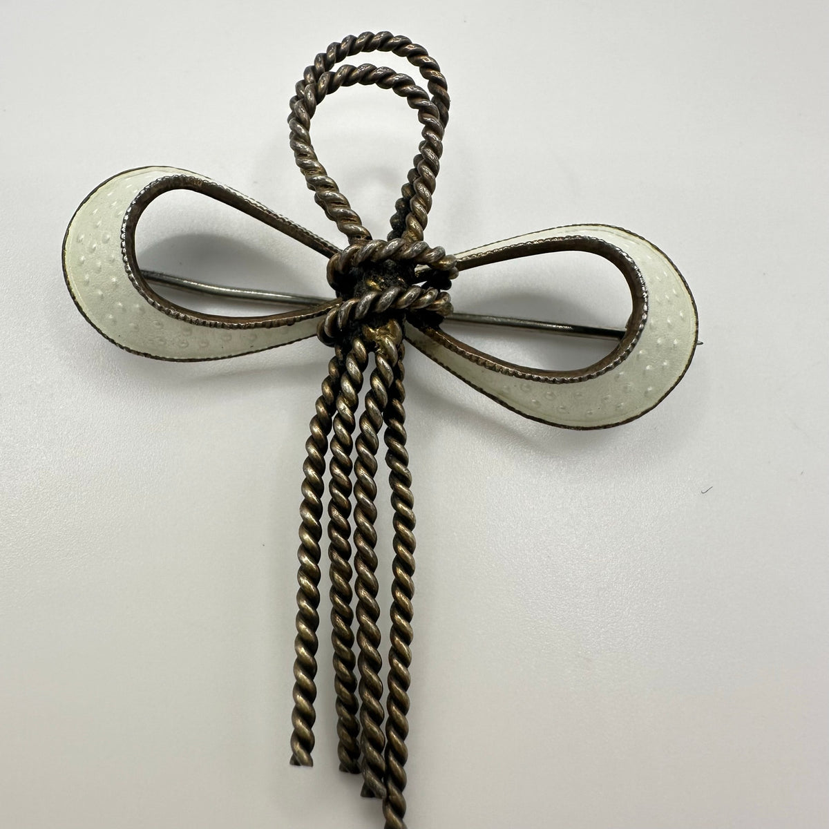 N. A. Jorgensen Norway 925 sterling silver white guilloche enamel bow brooch