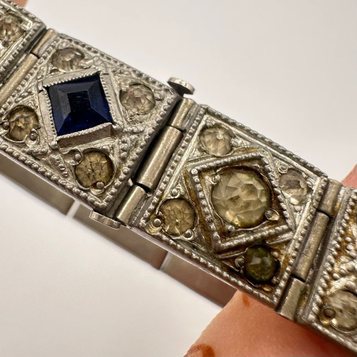 Diamond Finish antique Art Deco pot metal clear blue rhinestones bracelet