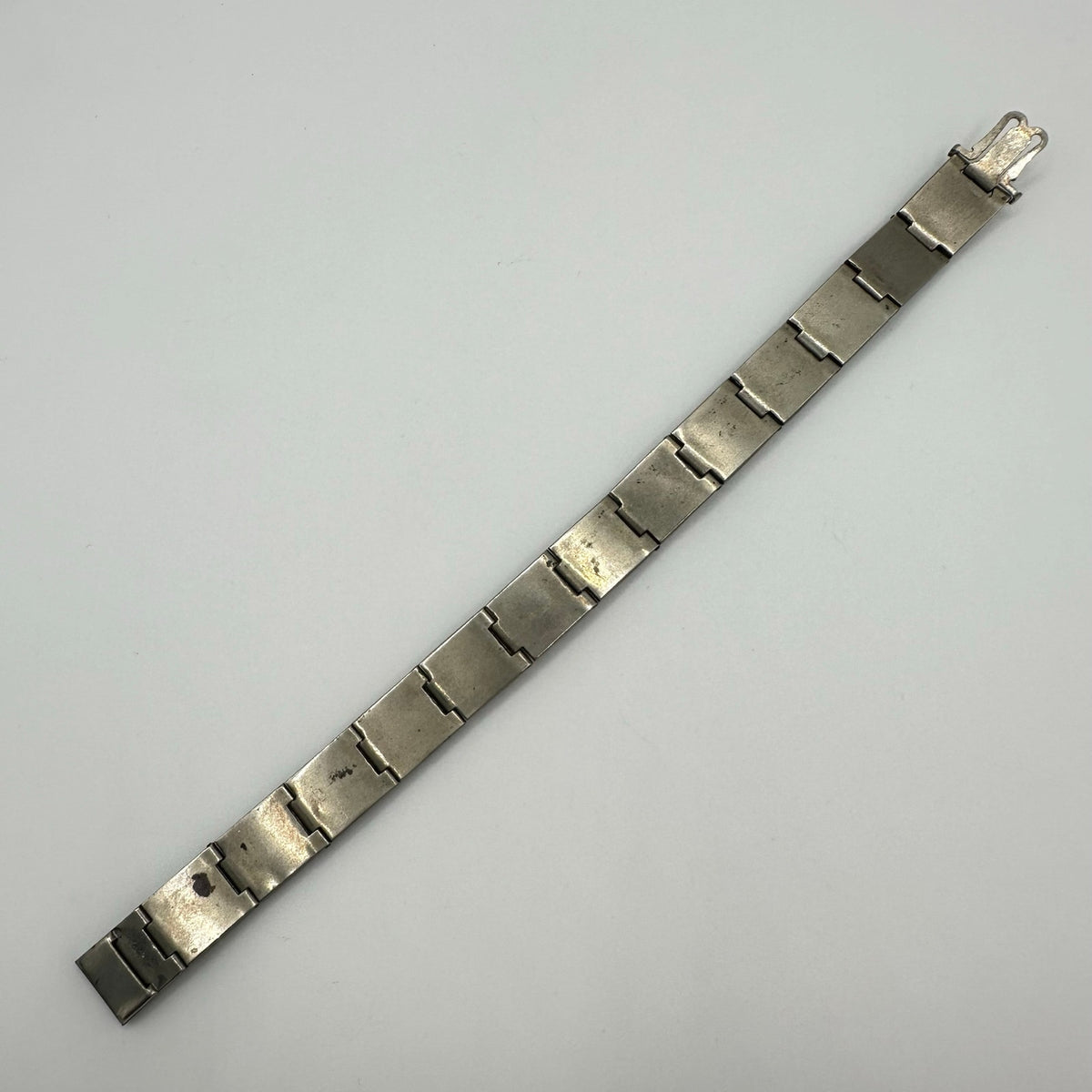 Diamond Finish antique Art Deco pot metal clear blue rhinestones bracelet