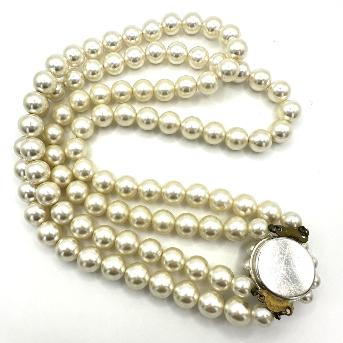 Vintage 2 double strand white lucite pearls beads beaded AB glass clasp necklace
