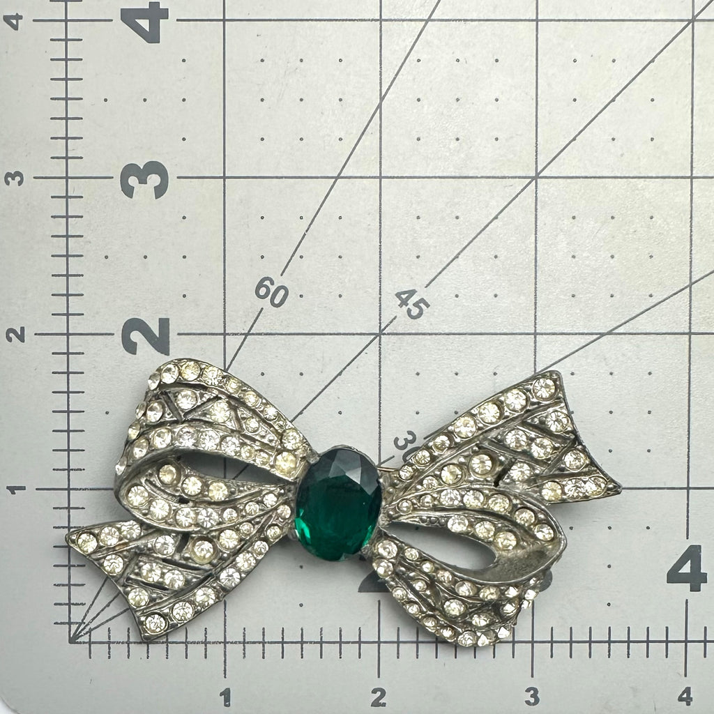 1930s antique Art Deco silver tone pot metal green clear rhinestones bow brooch