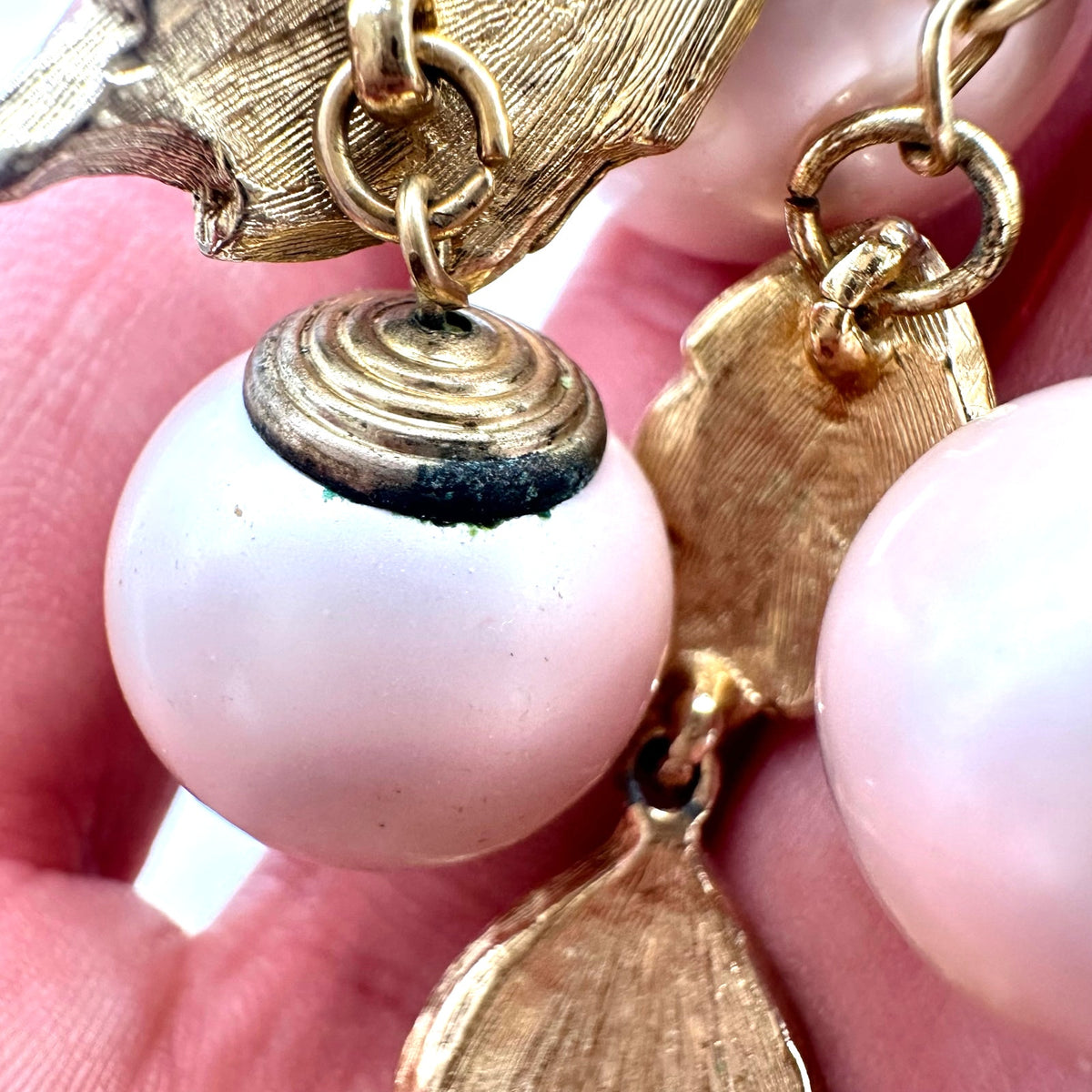 Vintage gold silver tone pink pearls beaded grapes bunch articulated brooch