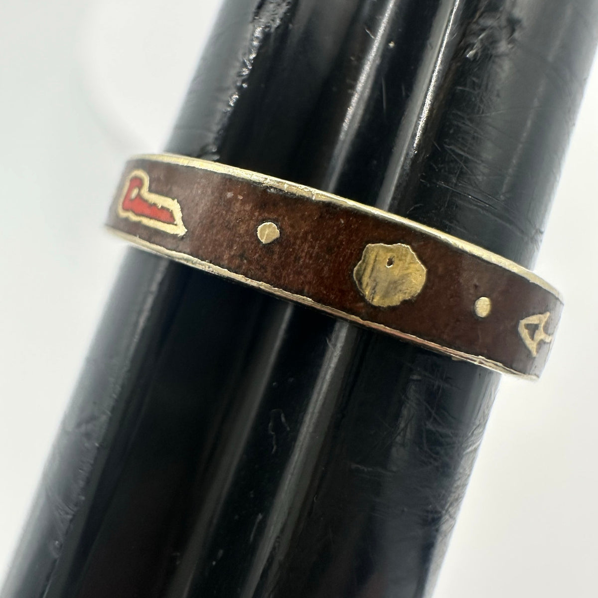 Vintage handmade gold tone brown red cream cloisonné enamel ring size 8.5