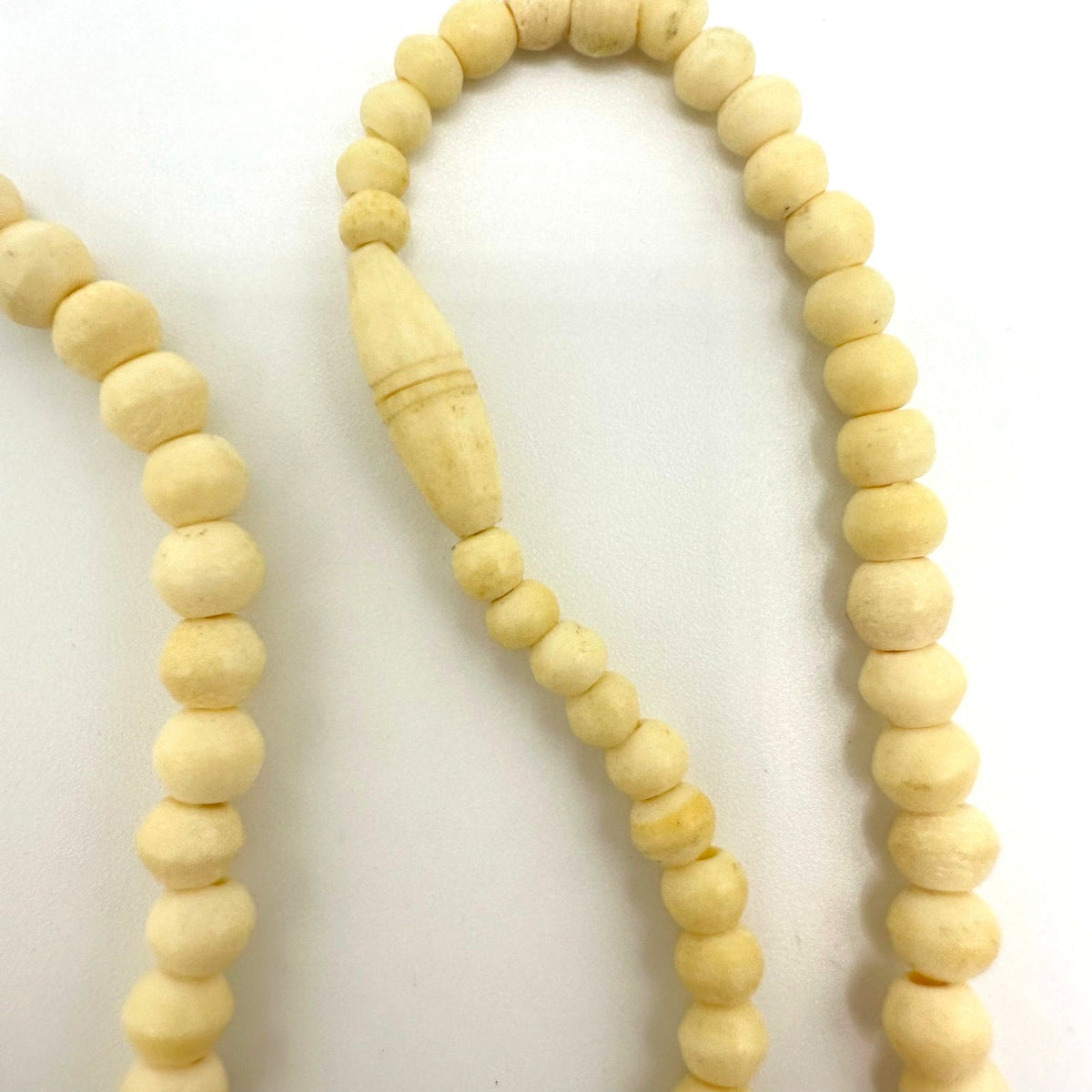 Antique vintage Chinese carved bovine bone beads beaded pendant necklace