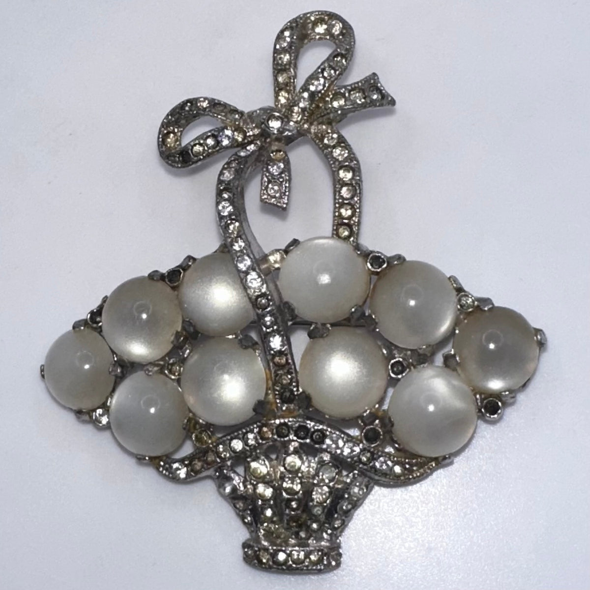 Coro 1941 silver rhodium plated white moonglow lucite rhinestones basket brooch