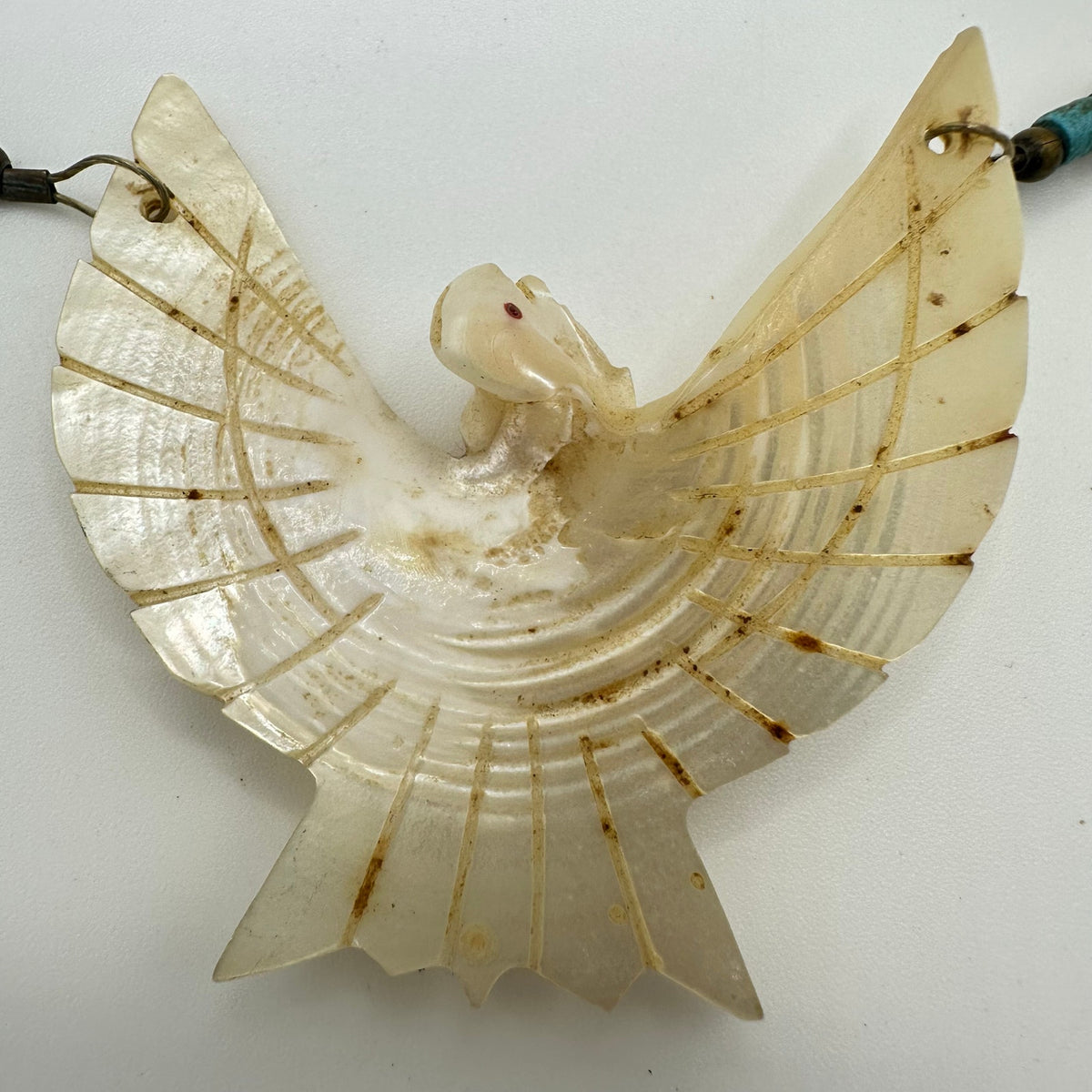 Native American carved mother of pearl fetish bird heishi beaded necklace