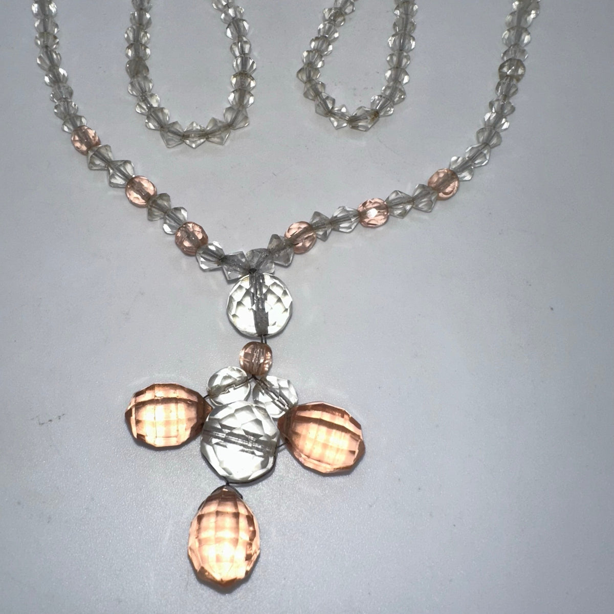 Antique Art Deco 1930s clear peach Czech glass beads beaded graduated necklace