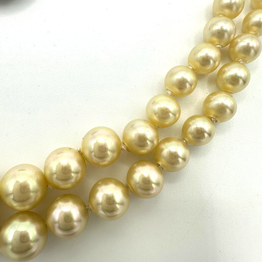 Imperial vintage 2 strand cream lucite faux pearls silver tone beaded necklace