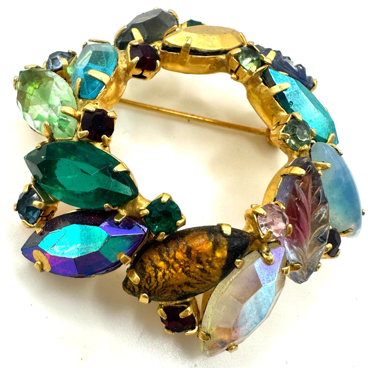 Vintage gold tone multicolor fruit salad art glass rhinestones wreath brooch