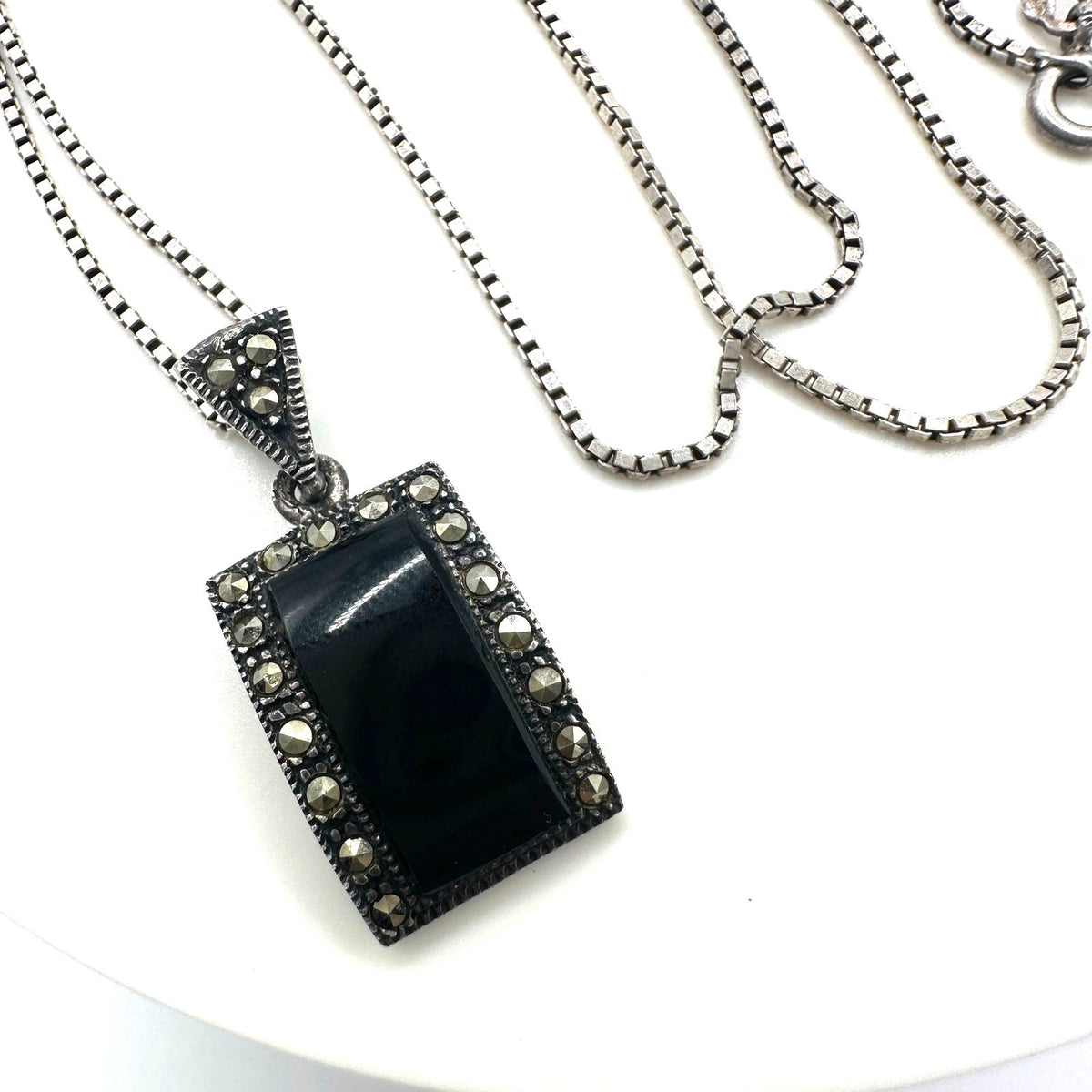 MD Thai 925 sterling silver black onyx marcasite pendant 24" box chain necklace