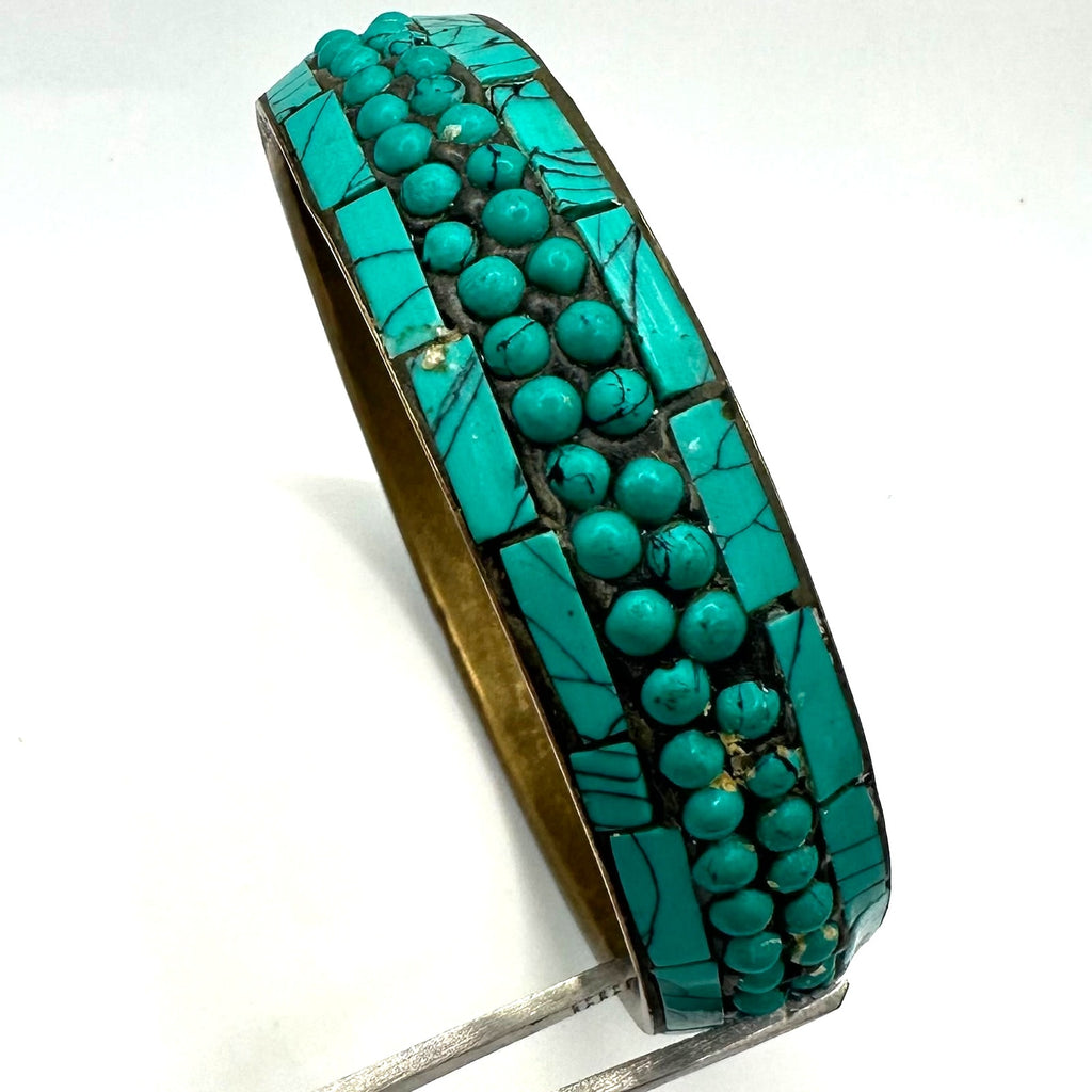 Vintage gold tone brass faux turquoise howlite inlay studded bangle bracelet