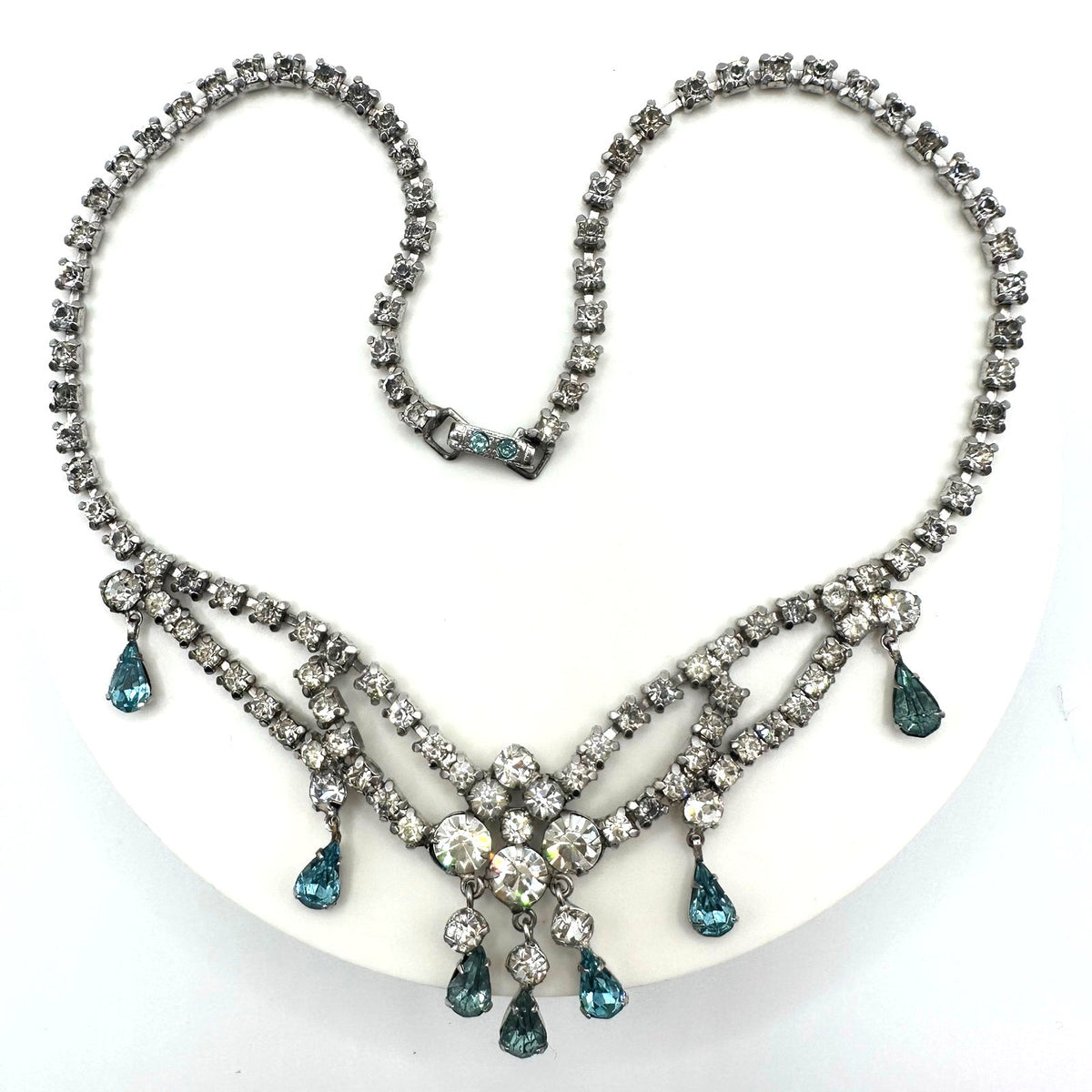 1940s 1950s vintage silver tone clear blue glass rhinestones drops swag necklace