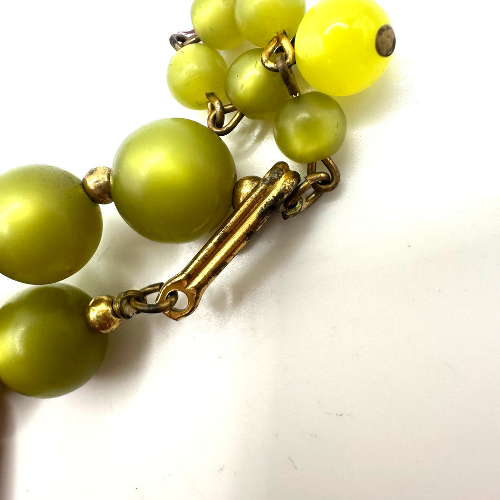 Vintage gold tone olive green neon yellow moonglow lucite beaded necklace