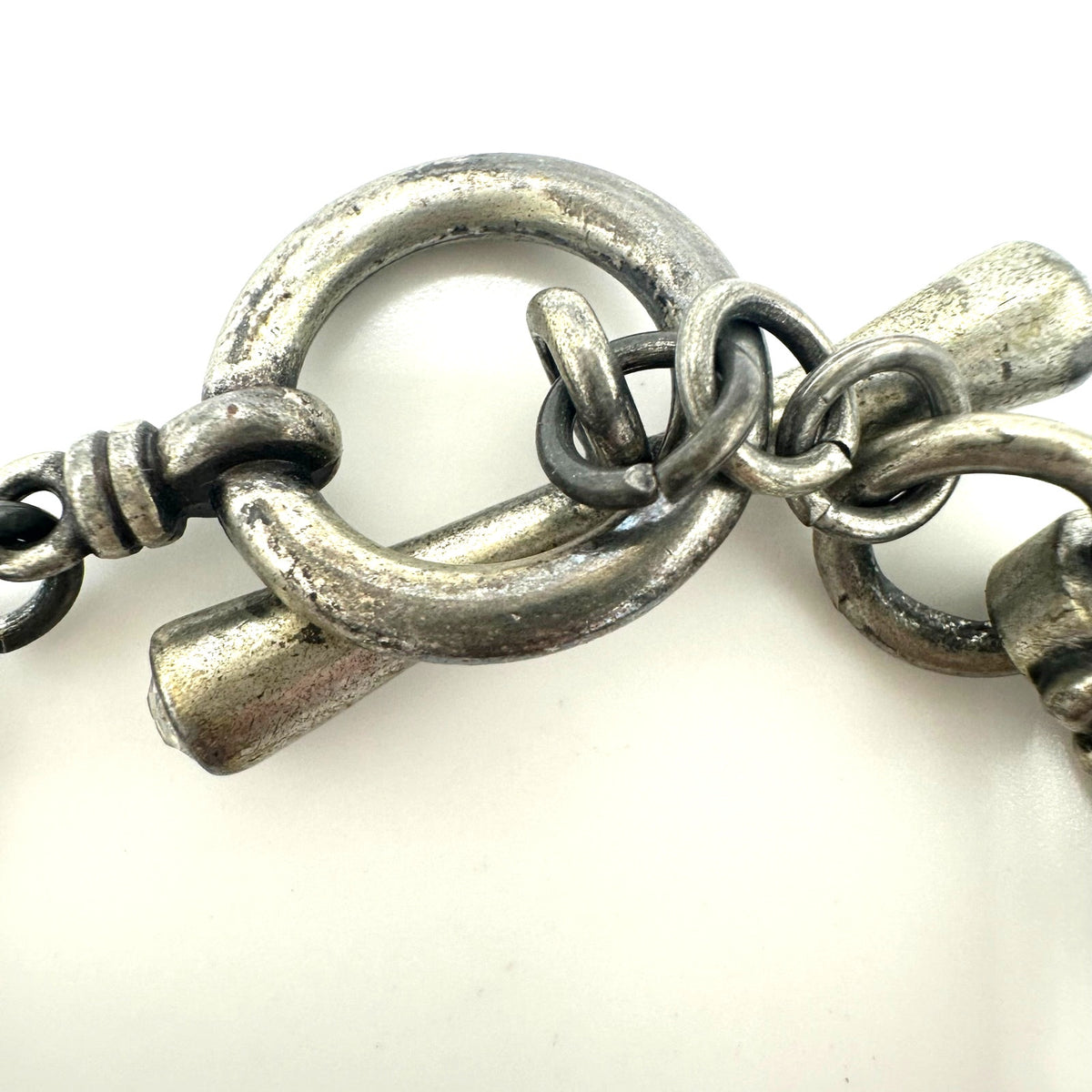 Y2K Hard Rock Cafe Hotel silver tone punk hanging chains charms bracelet 8”
