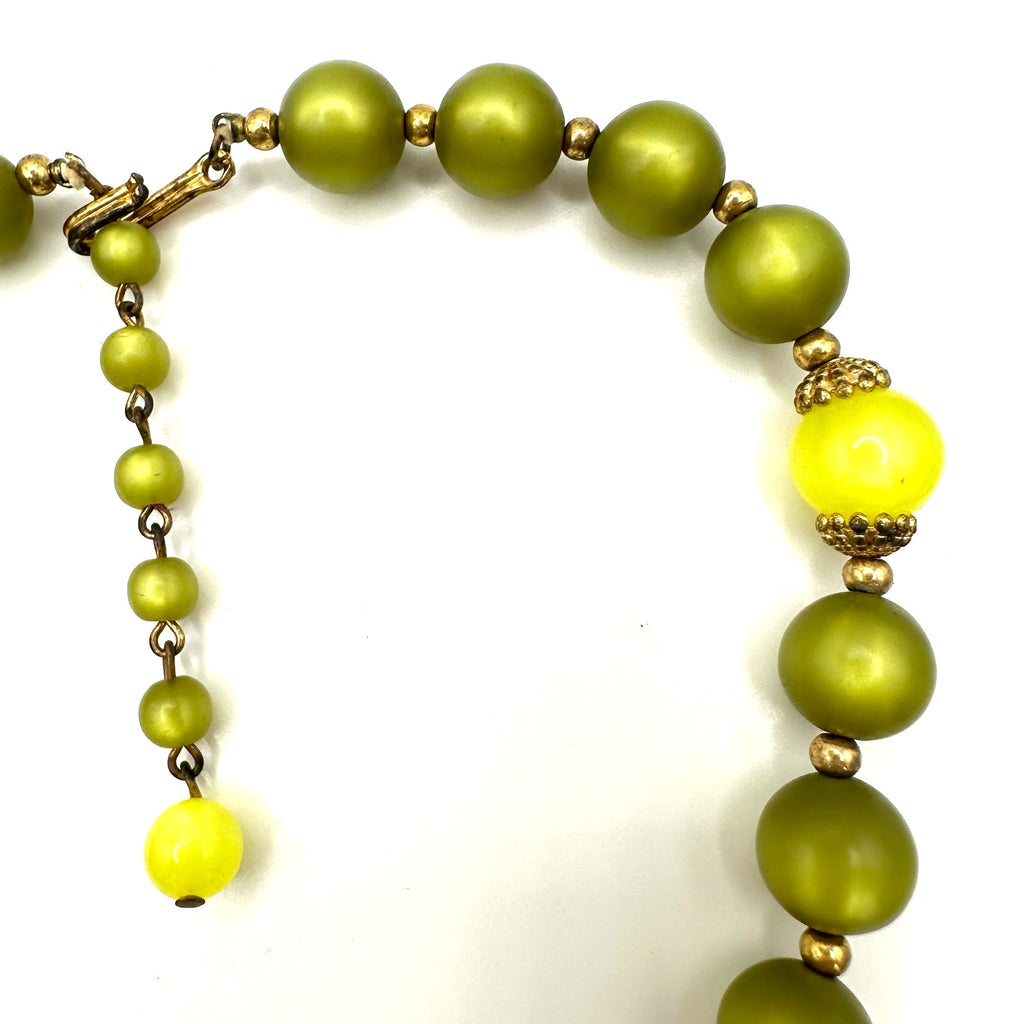 Vintage gold tone olive green neon yellow moonglow lucite beaded necklace
