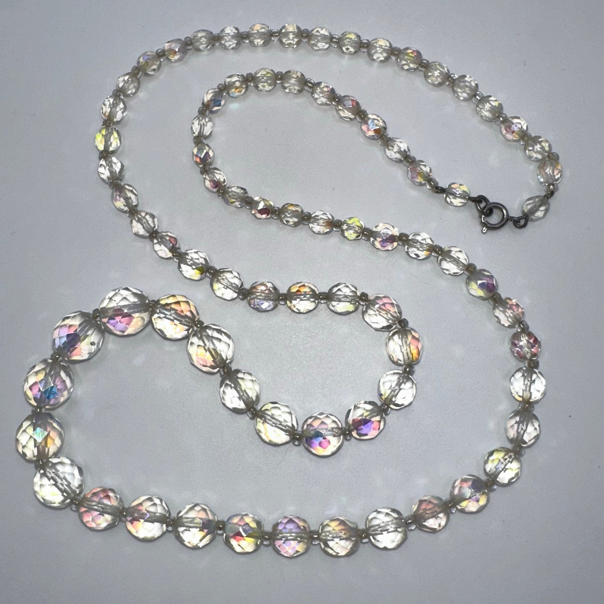 1950s vintage clear faceted glass aurora borealis AB graduated beaded necklace