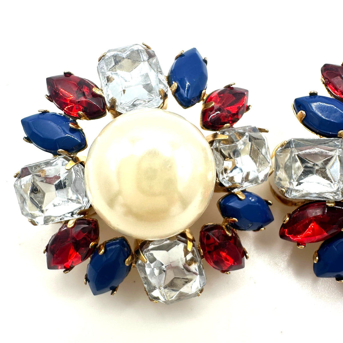 Vintage gold tone red blue clear lucite rhinestones faux pearl clip on earrings