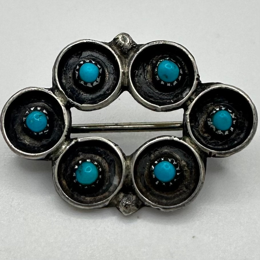 Zuni Native American sterling silver petit point turquoise dainty brooch pin