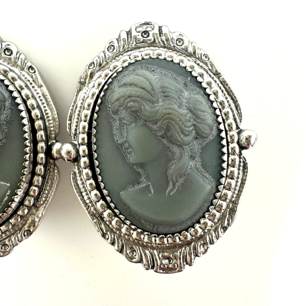 Whiting & Davis signed vintage silver tone gray resin cameos clip on earrings