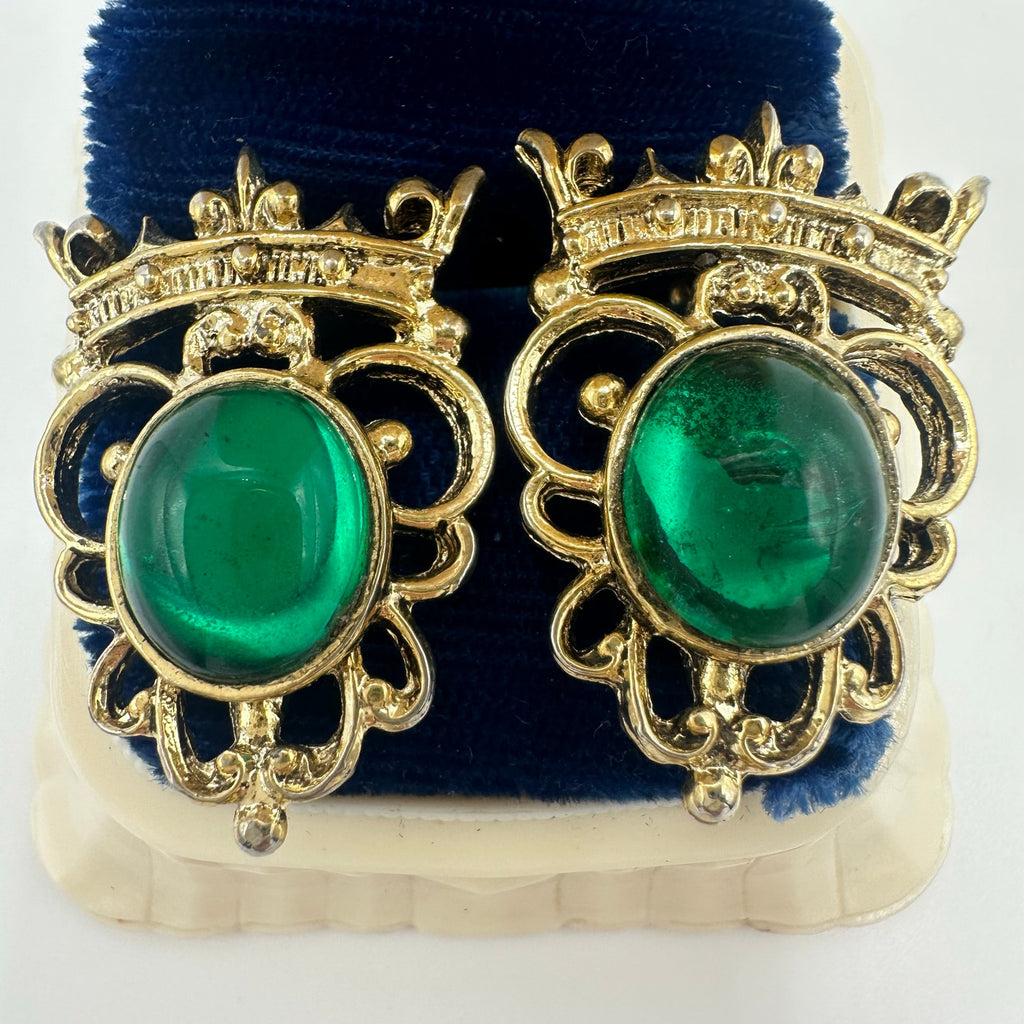 Rose gold tone 12mm emerald green uranium glass rhinestones post earrings