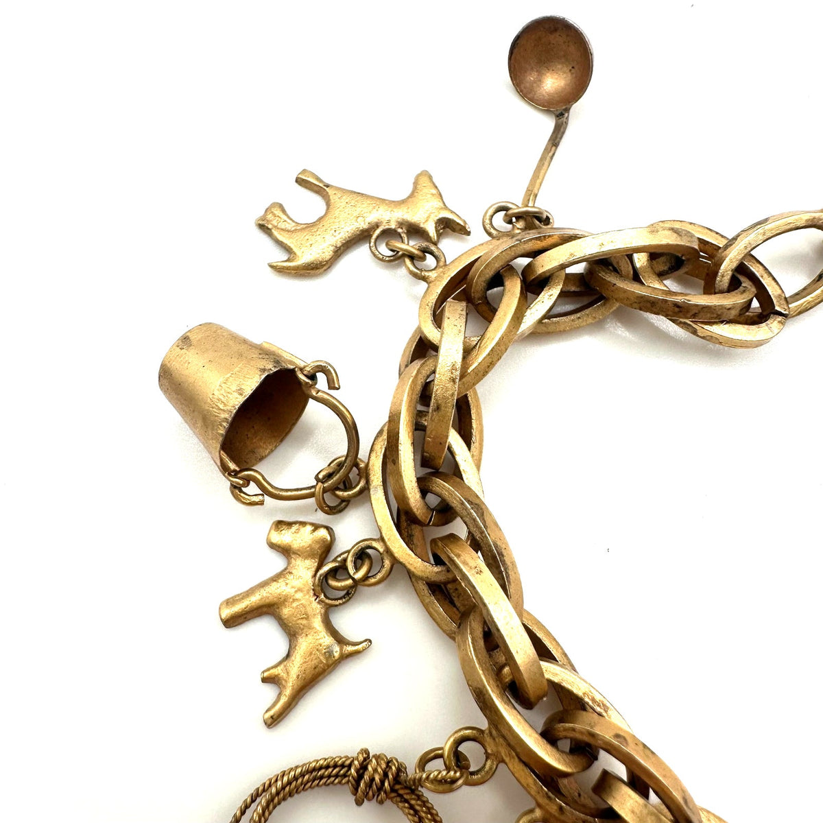Vintage Made in Mexico midcentury gold tone 16 charms chain bracelet 7.5"