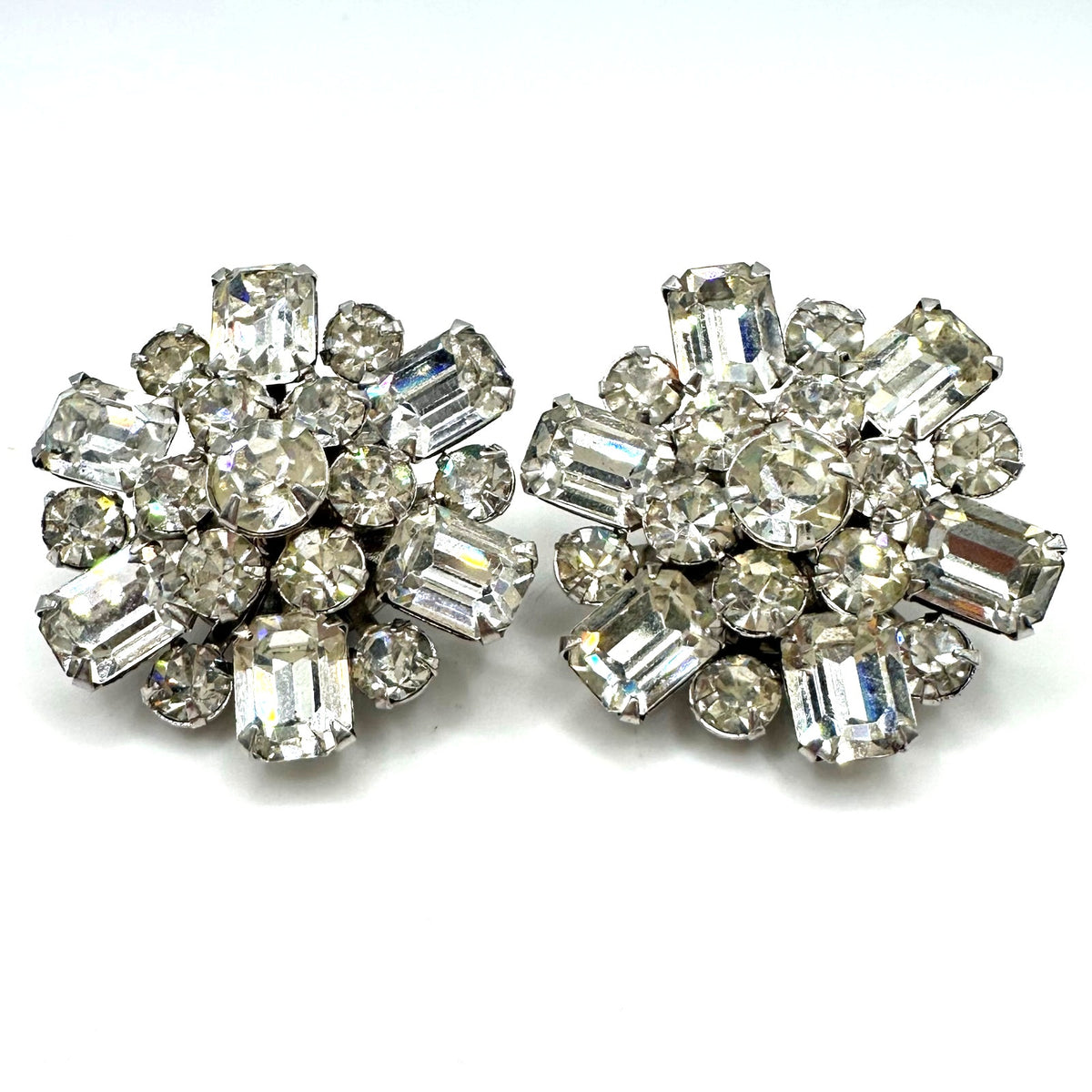 1950s vintage silver tone clear glass rhinestones cluster clip on earrings