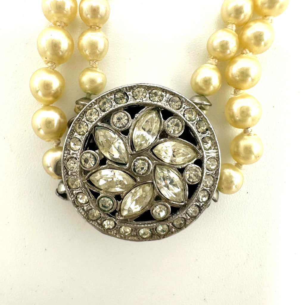 Imperial vintage 2 strand cream lucite faux pearls silver tone beaded necklace