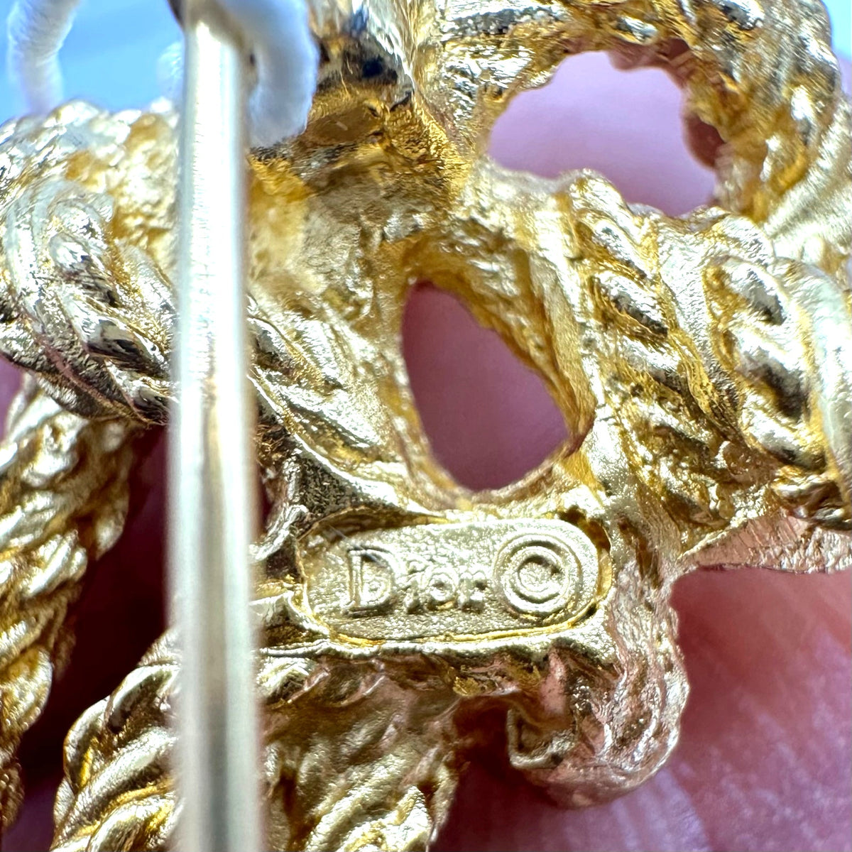 NWT Christian Dior gold plated twisted rope brooch knot post earrings in box