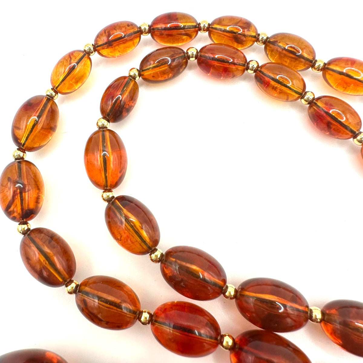 Joan Rivers vintage faux amber lucite beads beaded graduated 32" necklace