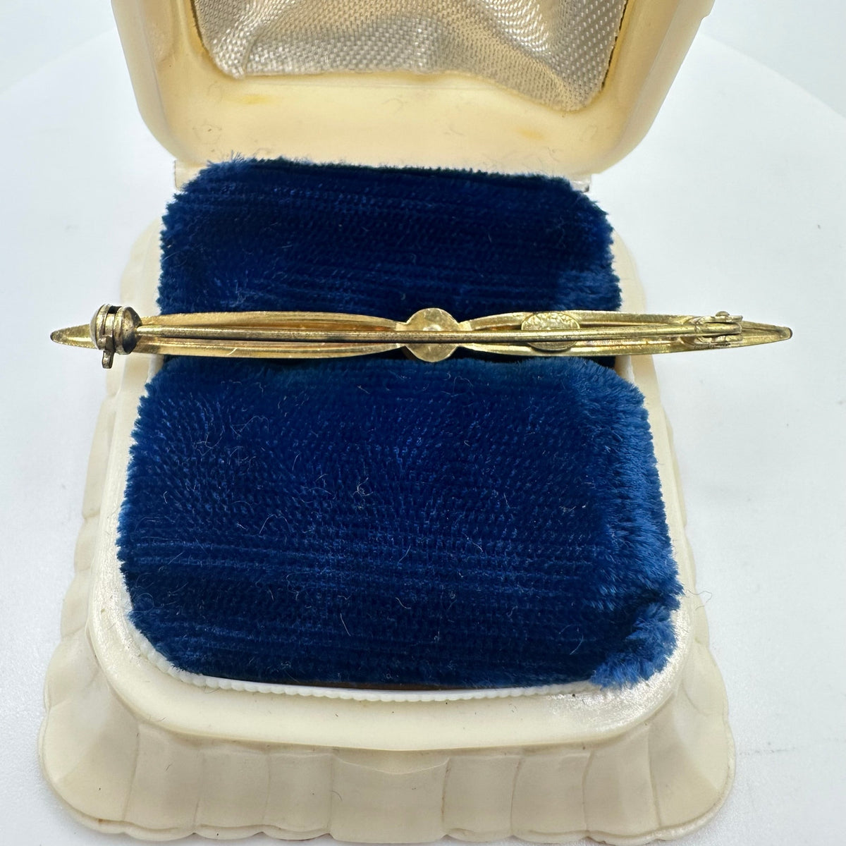 K&L Kordes & Lichtenfels 1960s vintage gold filled faux pearl bar pin brooch