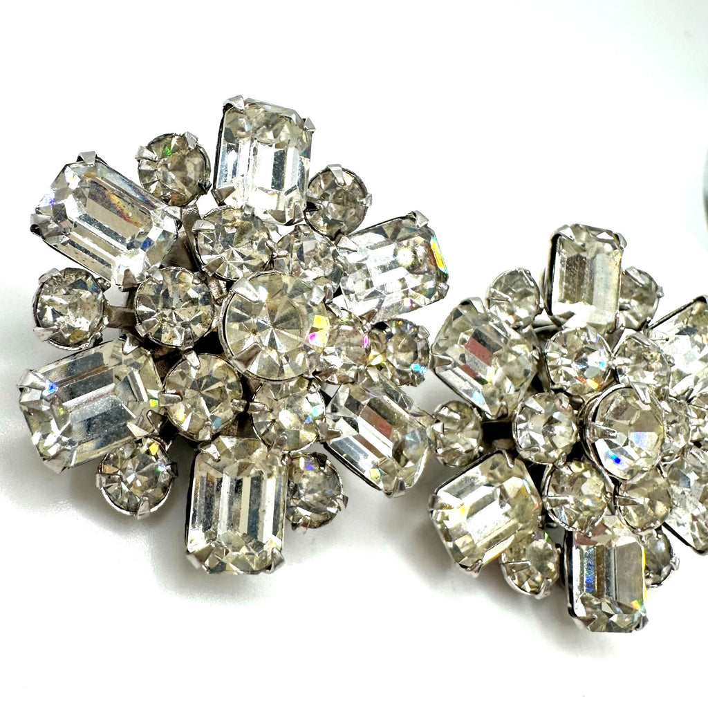 1950s vintage silver tone clear glass rhinestones cluster clip on earrings