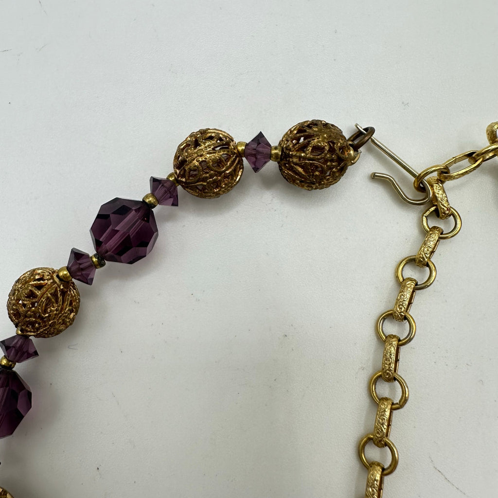 1950s vintage purple glass beads gold tone filigree graduated necklace